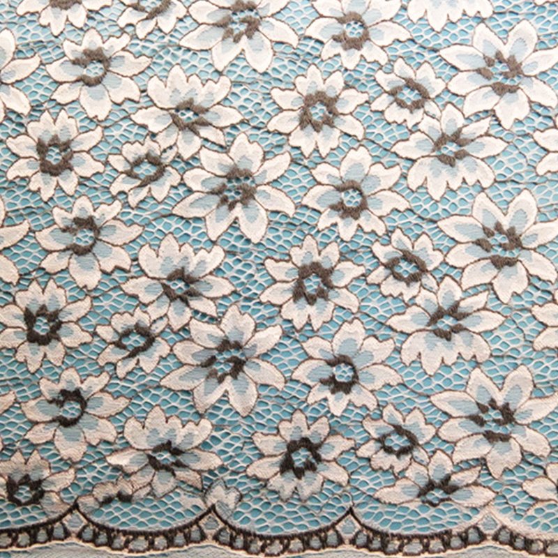 Lace Fabric Dress Cutwork for Women's Wear Wholesale Supplier 4